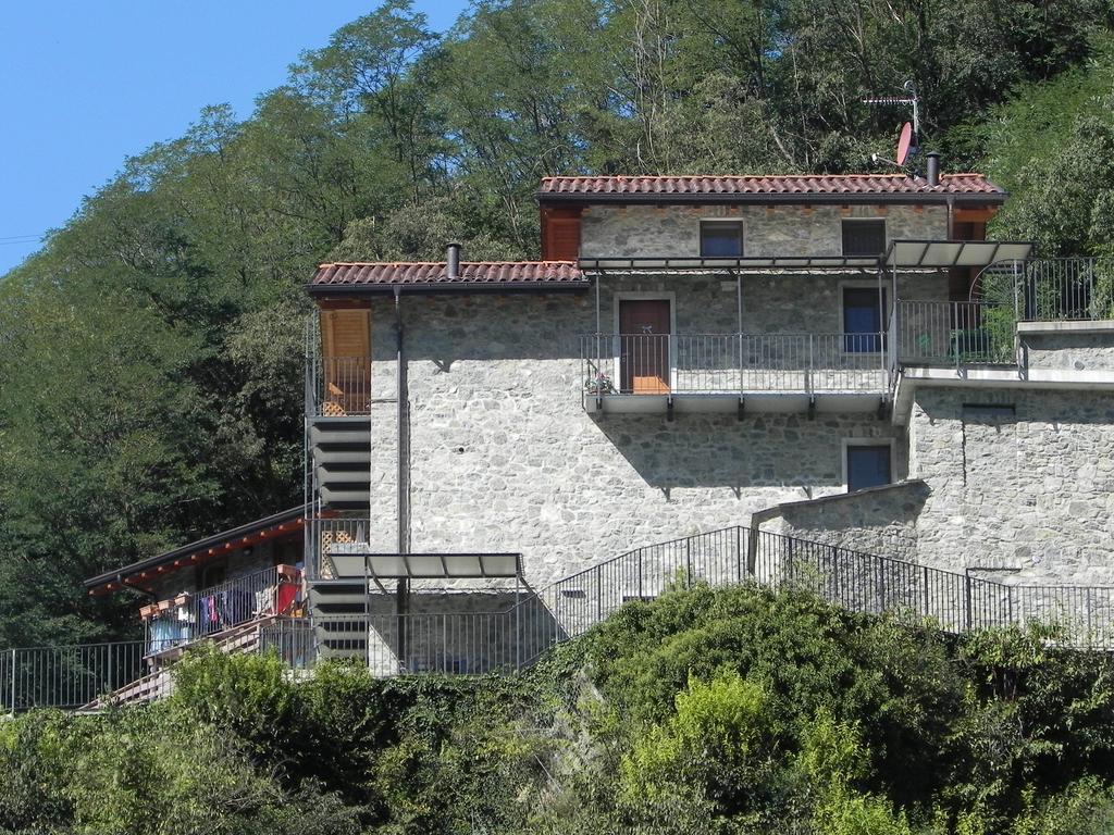 Appartement Casa Mattia à Sorico Extérieur photo